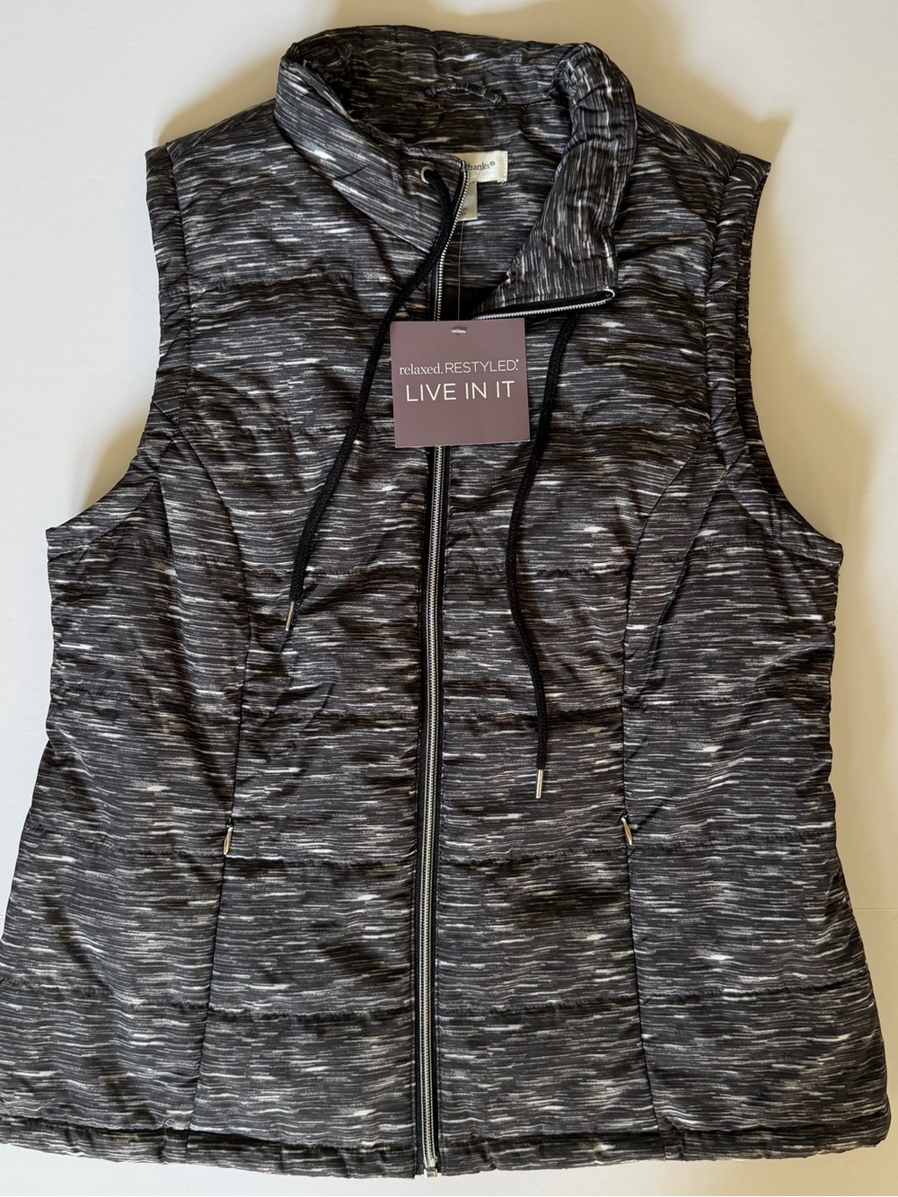 NWT Christopher & Banks Vest Black and White Heathered, zip pockets, Size Small